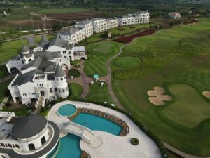Top Golf Resorts for UK Golfers Seeking a Getaway