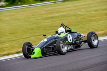 Harbot denies Hughes on Formula Vee’s Combe return