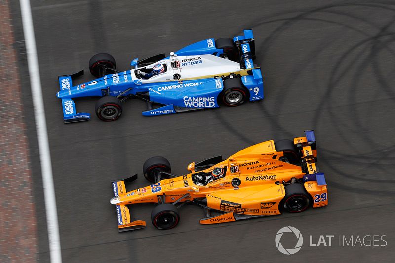 Scott Dixon, Chip Ganassi Racing Honda, Fernando Alonso, Andretti Autosport Honda