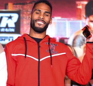 Edwin De Los Santos Gives Keyshawn Davis A Stern Warning 