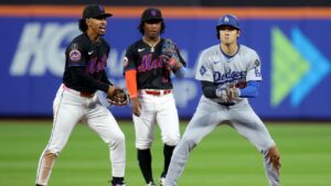 Mets rally to force extras but fall to Dodgers, 7-5, in 13 innings