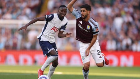 Tottenham could face ANOTHER Europa League final injury blow as star ‘escorted down tunnel by medical staff’