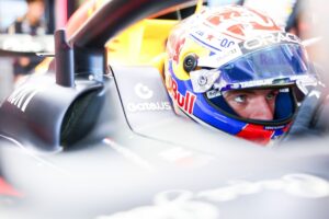 Verstappen summoned for “unnecessarily slow” driving in F1 Miami GP sprint qualifying