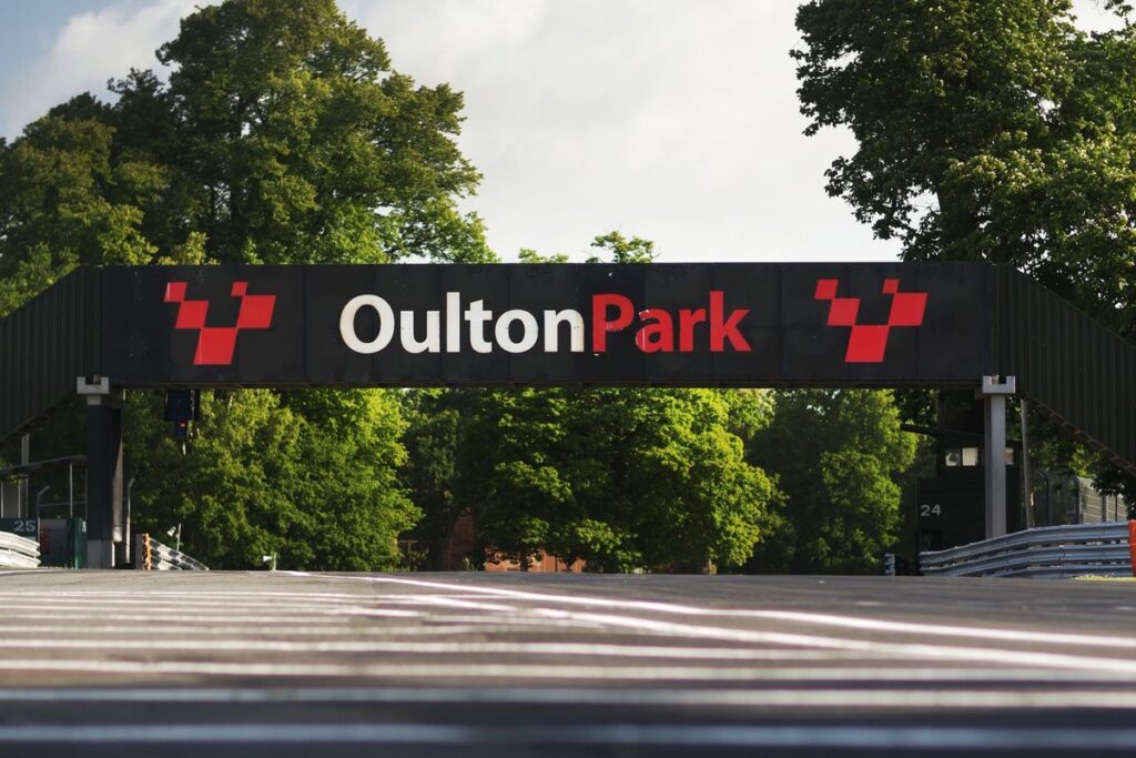 Police to investigate fatal crash at British Superbikes’ Oulton Park round