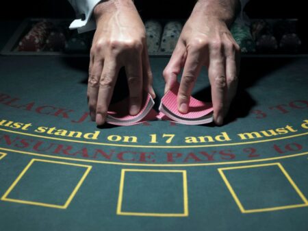 The Rise of Social Gambling: Exploring Blackjack Online with Friends