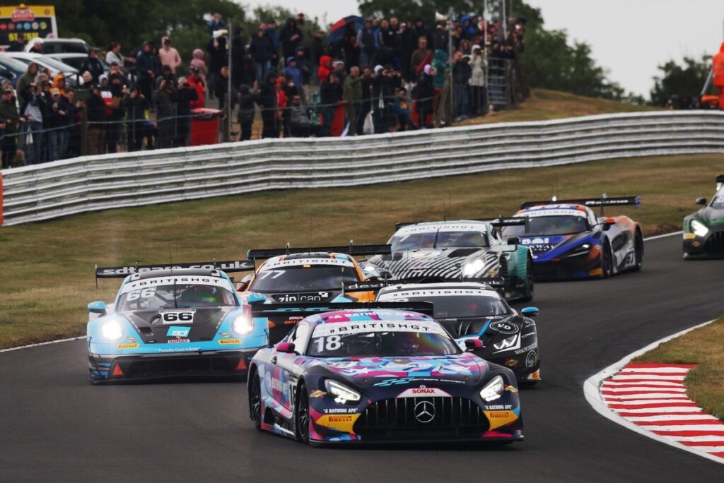 Gotz/Tse back in title frame after triumphant British GT Oulton Park weekend