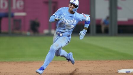 Royals at Giants prediction: Odds, expert picks, starting pitchers, betting trends, and stats for May 19