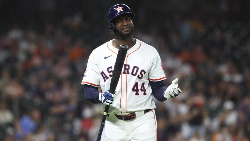 Astros place Yordan Alvarez on injured list with inflammation in his right hand