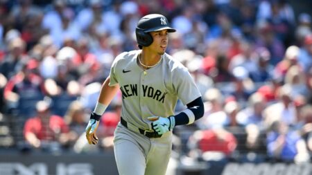 Yankees third baseman Oswaldo Cabrera placed on 10-day injured list with left ankle fracture