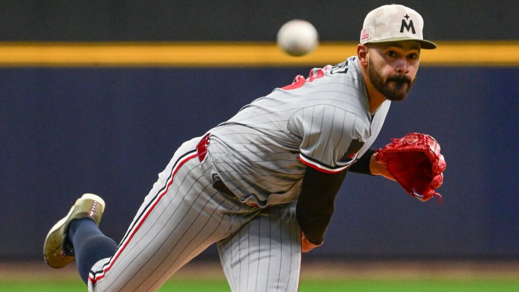 López, Jeffers help Twins beat Brewers 7-0 for third straight shutout and 13th consecutive victory