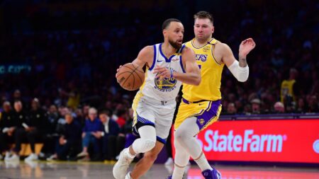 Watch Stephen Curry, Warriors learning of Doncic trade to Lakers in new video