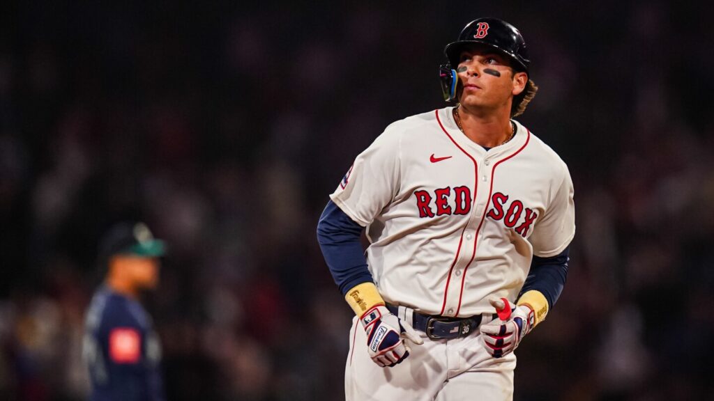 Red Sox 1B Triston Casas out for rest of season after rupturing left knee tendon