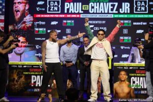 Oscar De La Hoya Gives His Picks for Paul-Chavez Jr., Ramirez-Dorticos, and Schofield-Farmer This Saturday