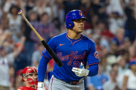 Mets break 7-game losing streak with MLB record-tying 7 solo homers, 2 from Juan Soto, in win over Phillies