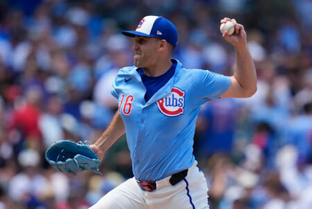 Cubs LHP Matthew Boyd avoids disaster with wild 105 mph line drive catch