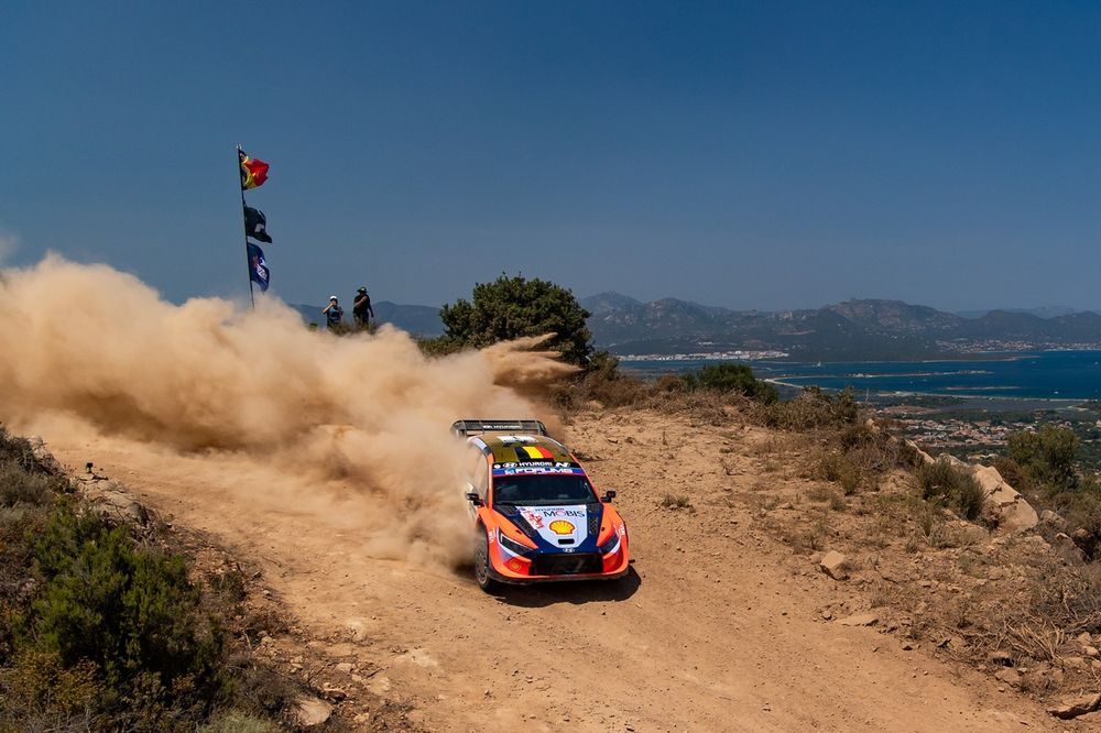 Neuville has put up a disappointing title defence, as he is fifth in the championship and 50 points behind Evans