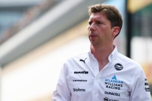 Vowles commits future to Williams with long-time F1 deal