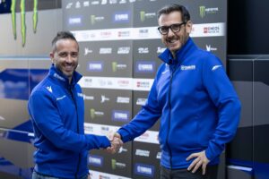 Dovizioso signs as MotoGP test rider for Yamaha