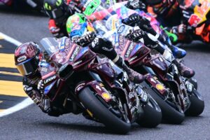 Marc Marquez sees off early challenge for dominant win