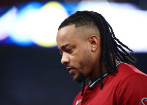 Diamondbacks star Ketel Marte breaks down in tears after fan allegedly taunts him over late mother