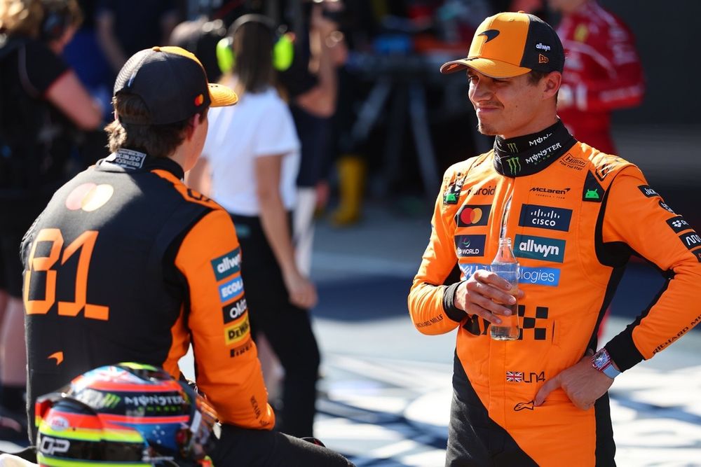 Lando Norris, McLaren, Oscar Piastri, McLaren