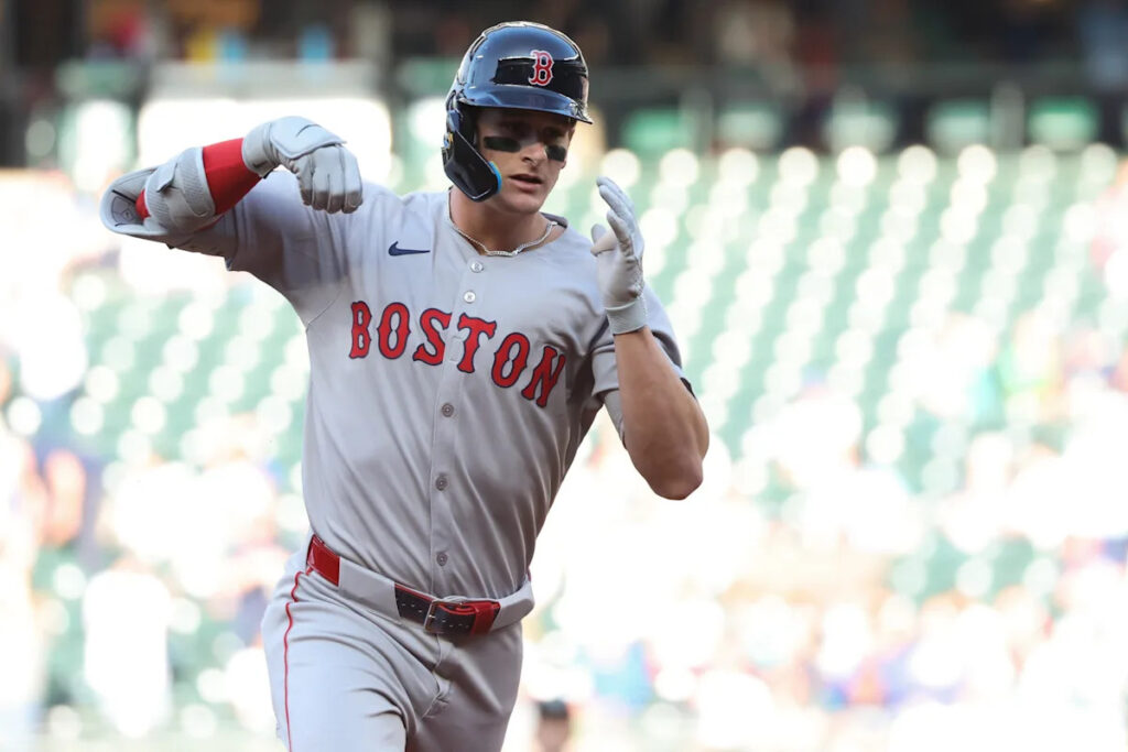 Top prospect Roman Anthony powers Red Sox past Mariners with 1st career home run in 1st game after Rafael Devers trade
