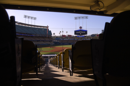 Dodgers reviewing stadium safety after hunk of concrete reportedly falls on Yankees fan