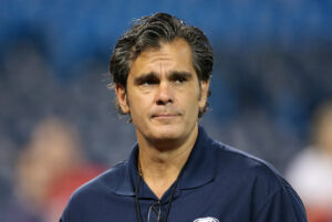 Cardinals broadcaster Chip Caray reportedly won’t be punished for accidentally saying anti-gay slur on air: ‘Honest’ mistake