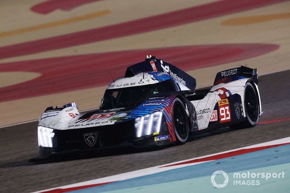 #93 Peugeot Totalenergies Peugeot 9X8: Paul Di Resta, Mikkel Jensen, Jean-Eric Vergne