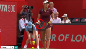 ‘Not meant to do that’ – Emma Raducanu breaks tennis rule as boos rain down during delay at Queen’s