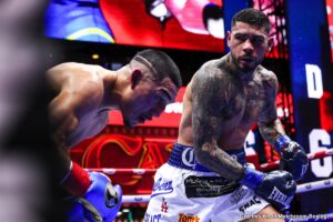 De La Hoya Offers Teofimo Lopez Golden Boy Deal Amid Turki Alalshikh Apology Fallout