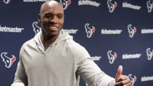 Texans seeking 2-headed RB monster with Joe Mixon, new star target