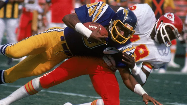 Emmitt Thomas