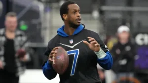 Raiders projected to find Geno Smith successor in electric 25-TD quarterback