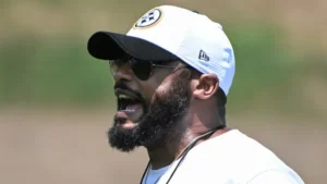 Steelers free agent pitch adds  million playoff hero to new-look offense