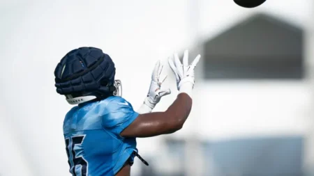 Titans predicted to send first round WR and draft picks to Commanders for Pro Bowl star
