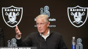 Raiders land ‘missing piece’ in trade scenario that sends disgruntled  million Dolphins star to Las Vegas