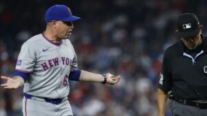 Mets manager Carlos Mendoza ejected in fourth inning vs. Pirates