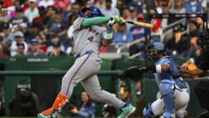 Mets' Francisco Alvarez hits first home run since Triple-A demotion