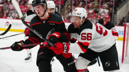 Devils announce trade of 12-year veteran to lousy Western Conference team