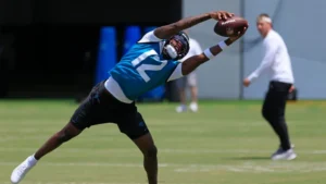 Titans’ Travis Hunter question looms over Cam Ward in AFC South rivalry
