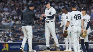 Yankees snap scoreless streak, but commit late error vs. Angels in sixth straight loss