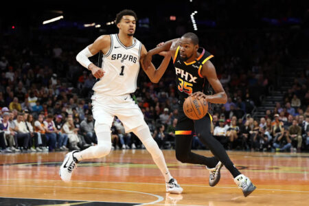 San Antonio Spurs reportedly ‘have not been the aggressive team’ in Kevin Durant sweepstakes
