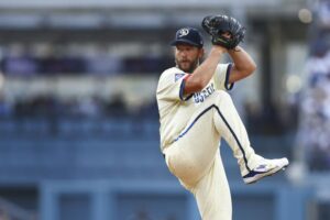 Clayton Kershaw tosses a gem, Shohei Ohtani homers twice in Dodgers’ win over Giants
