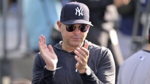 Aaron Boone hands out Yankees' grade at midway point of season: 'Incomplete'