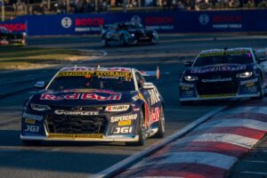 Feeney dominates to take another win