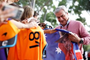 What Carlos Sainz Sr’s withdrawal means for FIA leadership contest