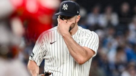 Hunter Dobbins outpitches Carlos Rodón as Yankees miss opportunity against Red Sox, lose series in Sunday's finale
