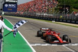 This is why F1 waves two chequered flags to end races