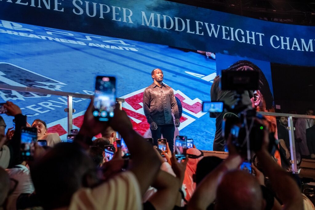 Tim Bradley Explains Why Terence Crawford’s Move to 168 for Canelo Fight is About Undeserved Credit, Not Money